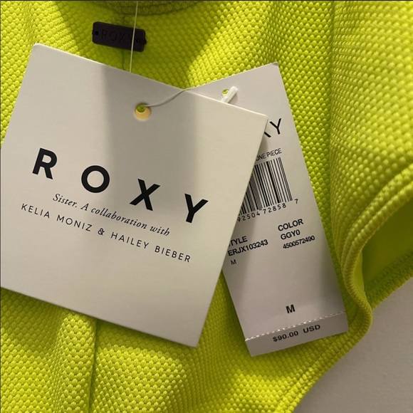 Roxy Sister Collection - Picture 2 of 3